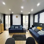 17 - Pretty Flat In Montorgueil 2