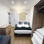 17 - Pretty Flat In Montorgueil 2 *